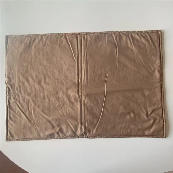 Champagne Gold Quilted Mat factory